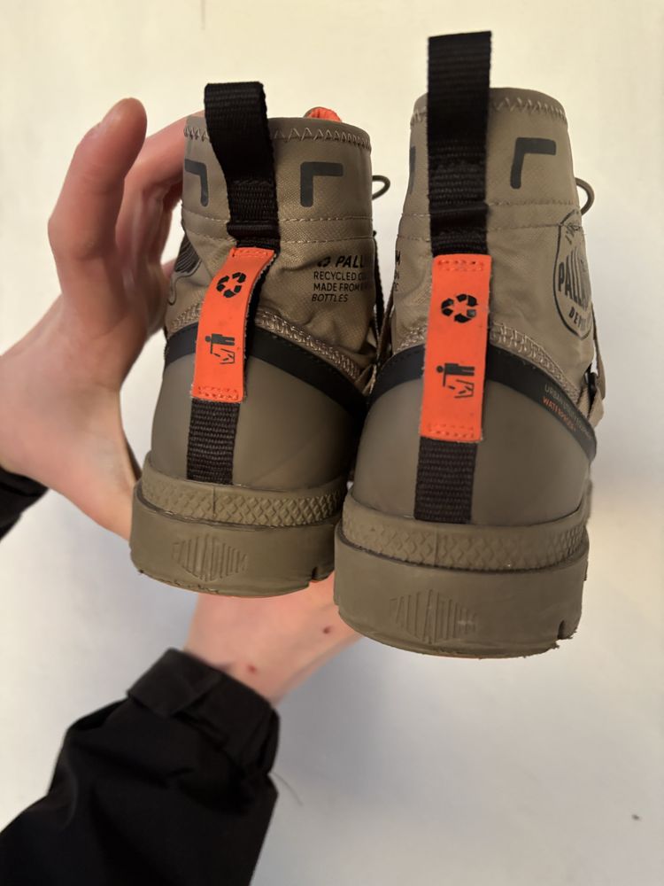 Кросівки Palladium Pampa travel Lite+