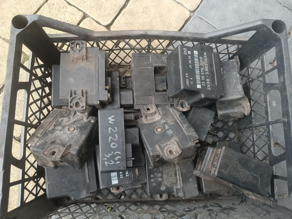 Реле свічок накалу марки авто в описі