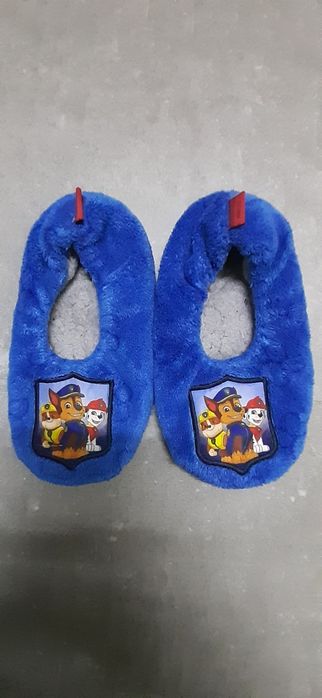 Pantufas da marca Vul-ladi n 23, 27 e 30