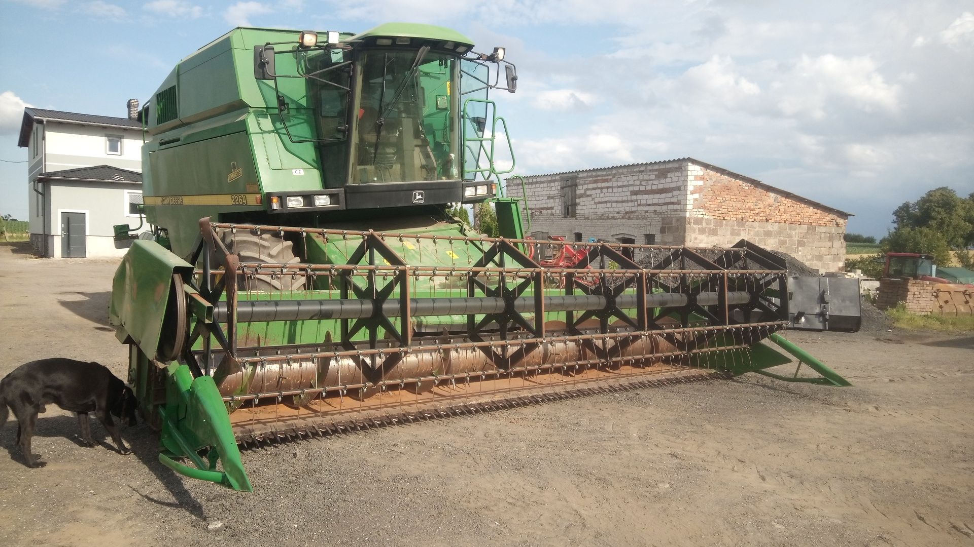 Kombajn John Deere 2264 hillmaster