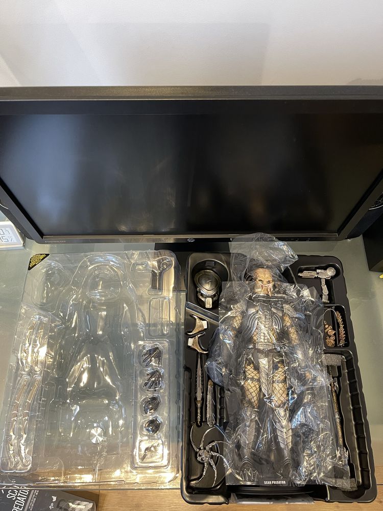 Фигурка 1/6 hot toys mms 190 ALIEN VS PREDATOR – SCAR PREDATOR