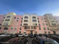 Apartamento T2 em Massamá – 6ª Fase, com arrecadação