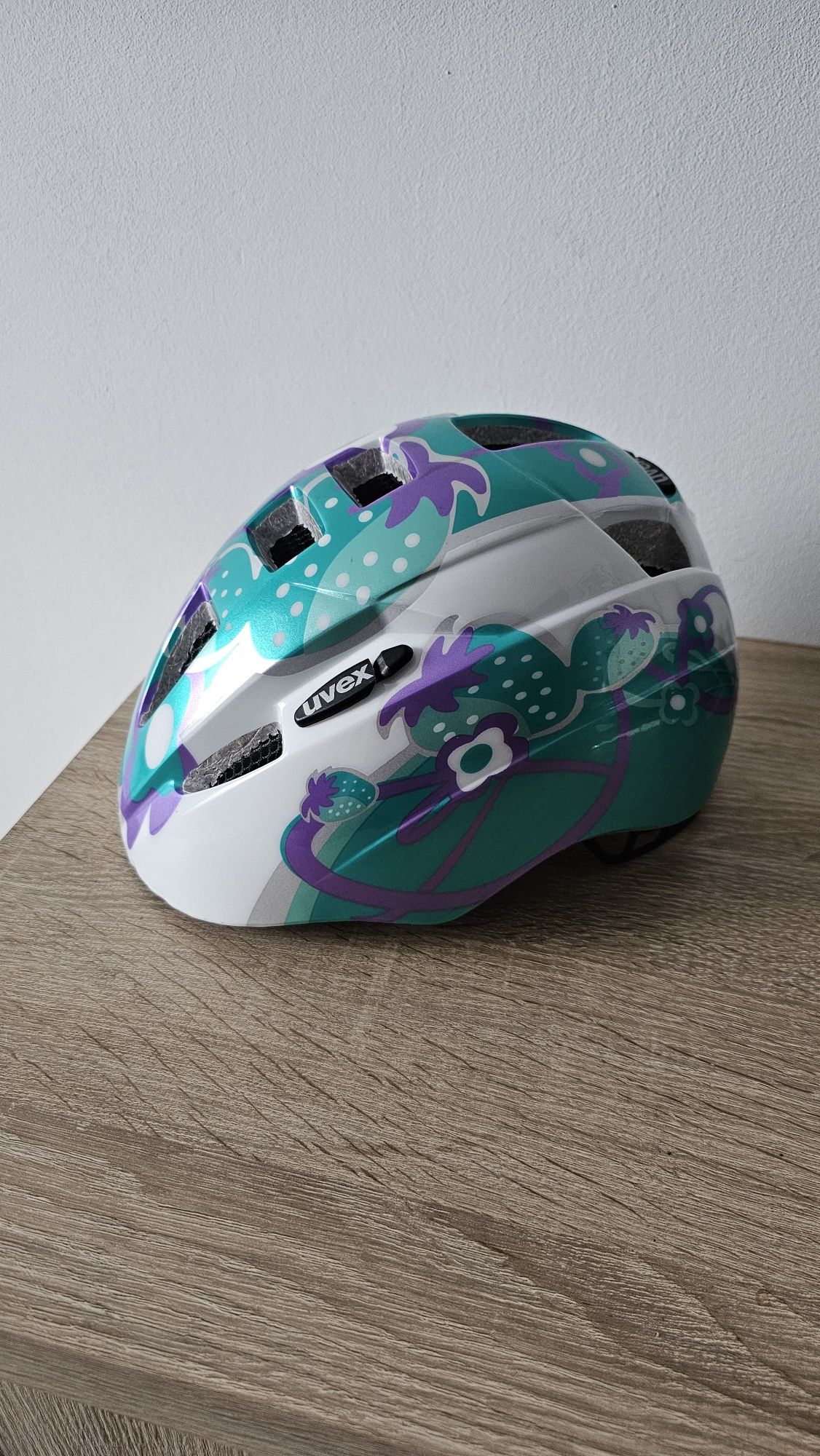 Kask rowerowy uvex 4-5 lat