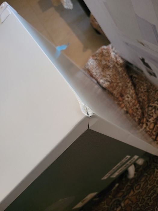 Sprzedam zamrażarkę wymiary zewnętrzne ok. 44 x 51 x 47 cm  33l