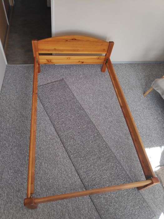 Rama łóżka sosnowa