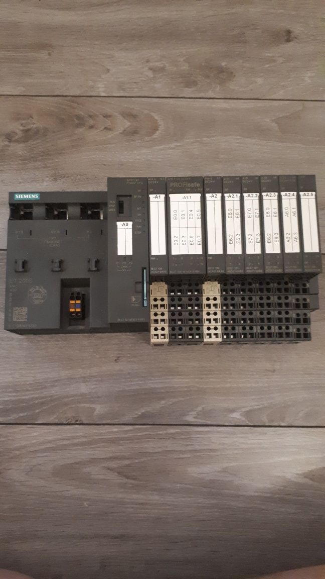 Siemens simatic S7 ET 200S im151-8F  6ES7151-8FB01-0AB0 zestaw