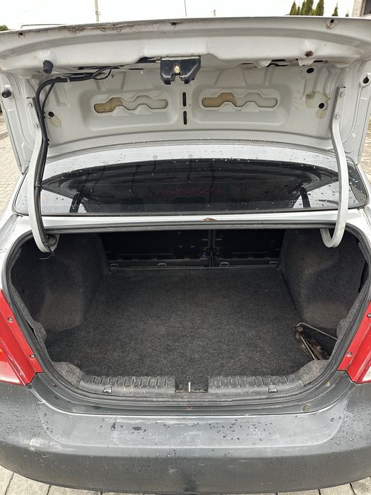 Chevrolet aveo 2006 1.5/газ