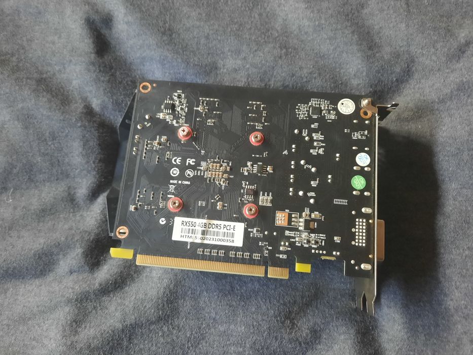 Placa gráfica Rx 550 4gb