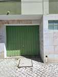 Garagem fechada Moita