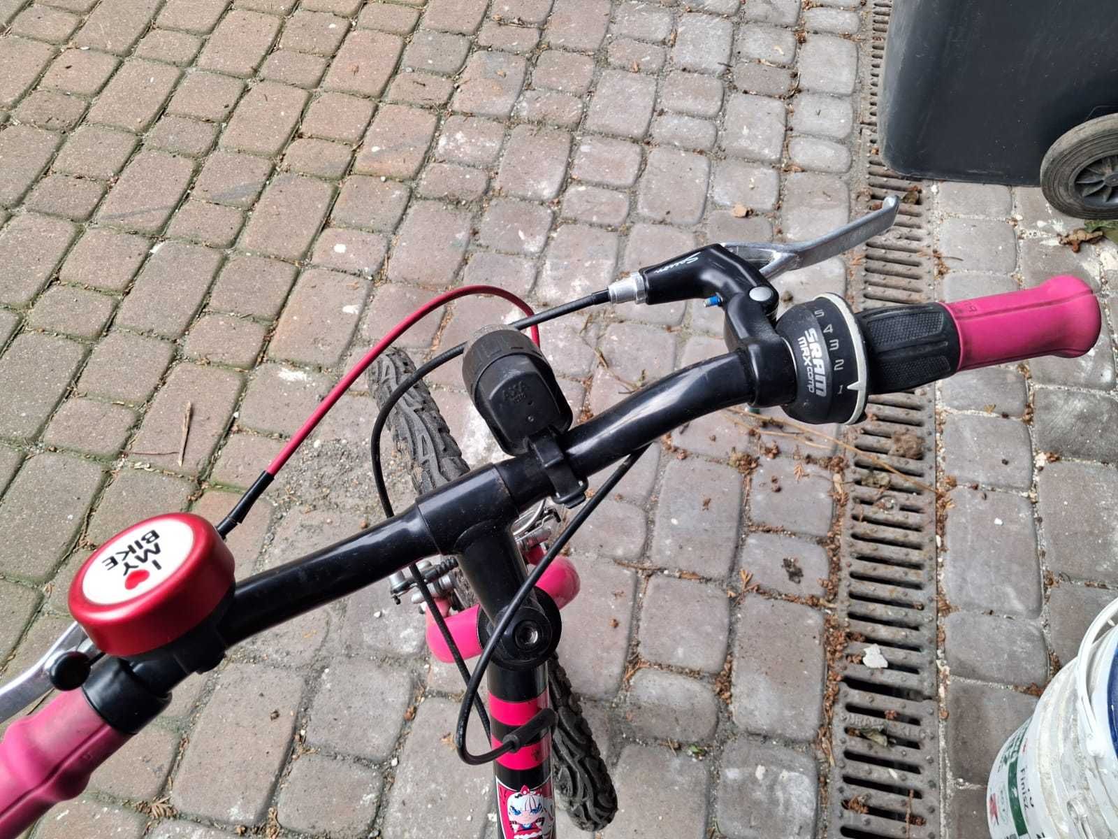 Rower dziecięcy Btwin Decathlon - oświetlenie, dzwonek i kask GRATIS!