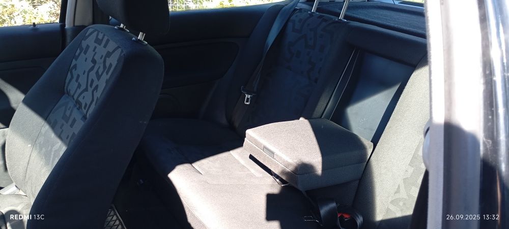 Volkswagen Golf 4 Sprawna klima, Elektroniczny wyświetlacz+Nowy PT!