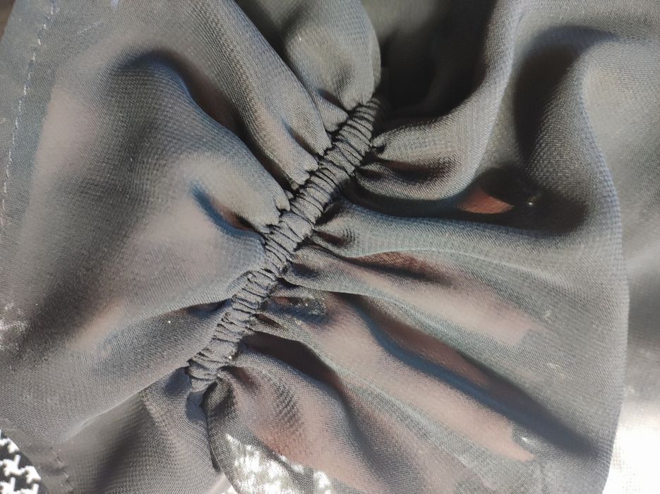 Продам жіночу сукню.