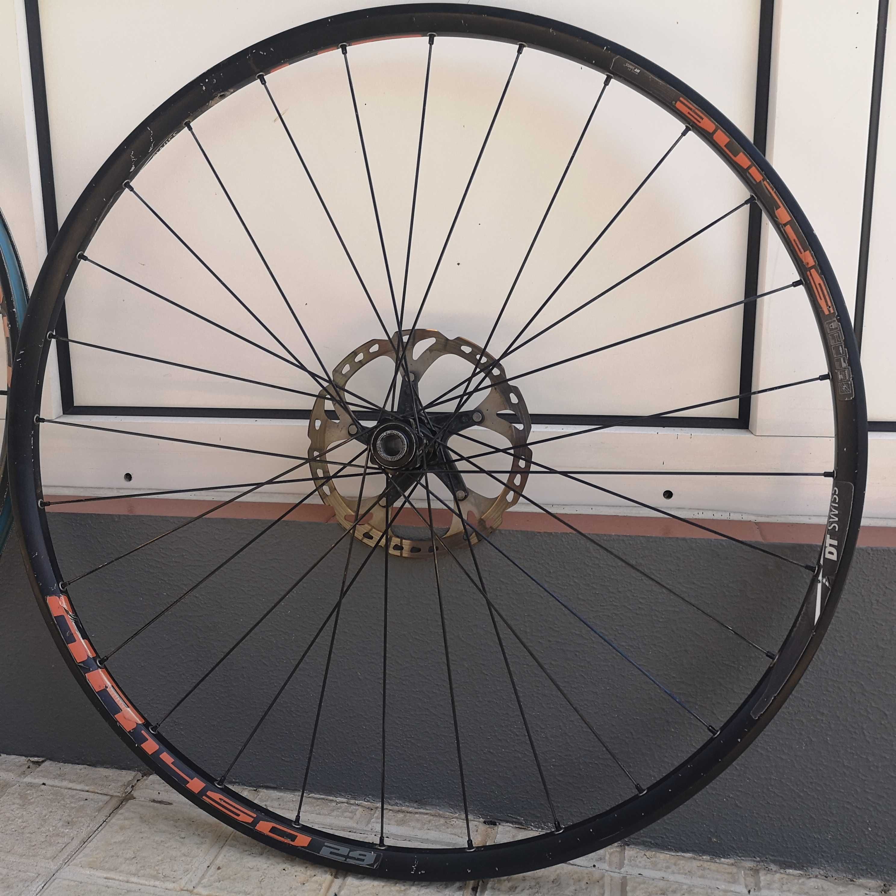 DT Swiss SPLINE XR 1450 - Roda 29"