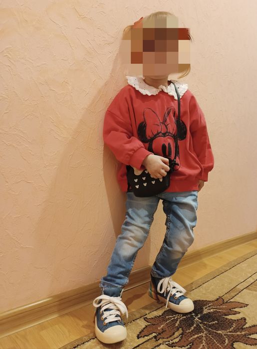 Світшот з комірцем воротніком George