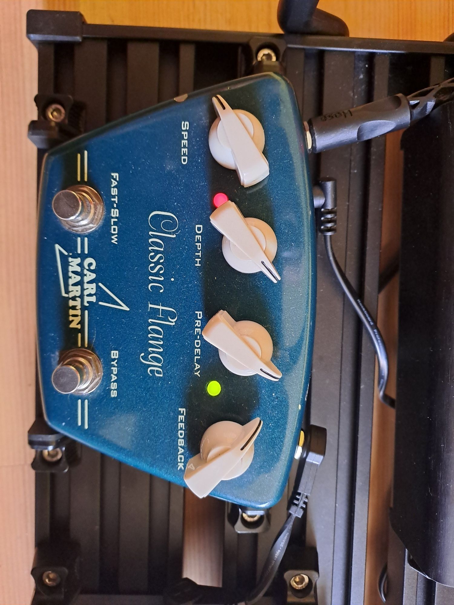 Carl Martin Classic Flange v1 efekt gitarowy flanger