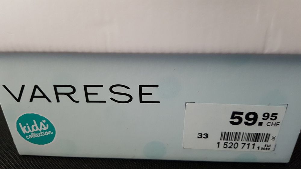Кроссовки из нат.кожи VARESE 33,34р,оригинал.