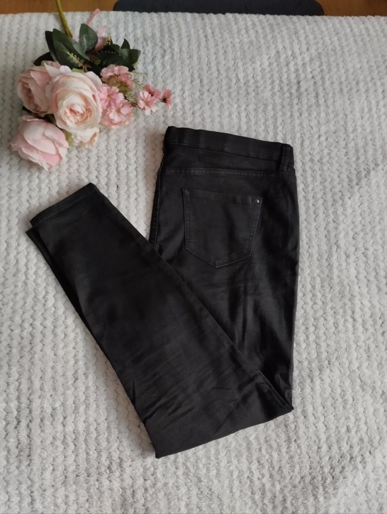 Czarne jeansy skinny z wysokim stanem elastyczne plus size