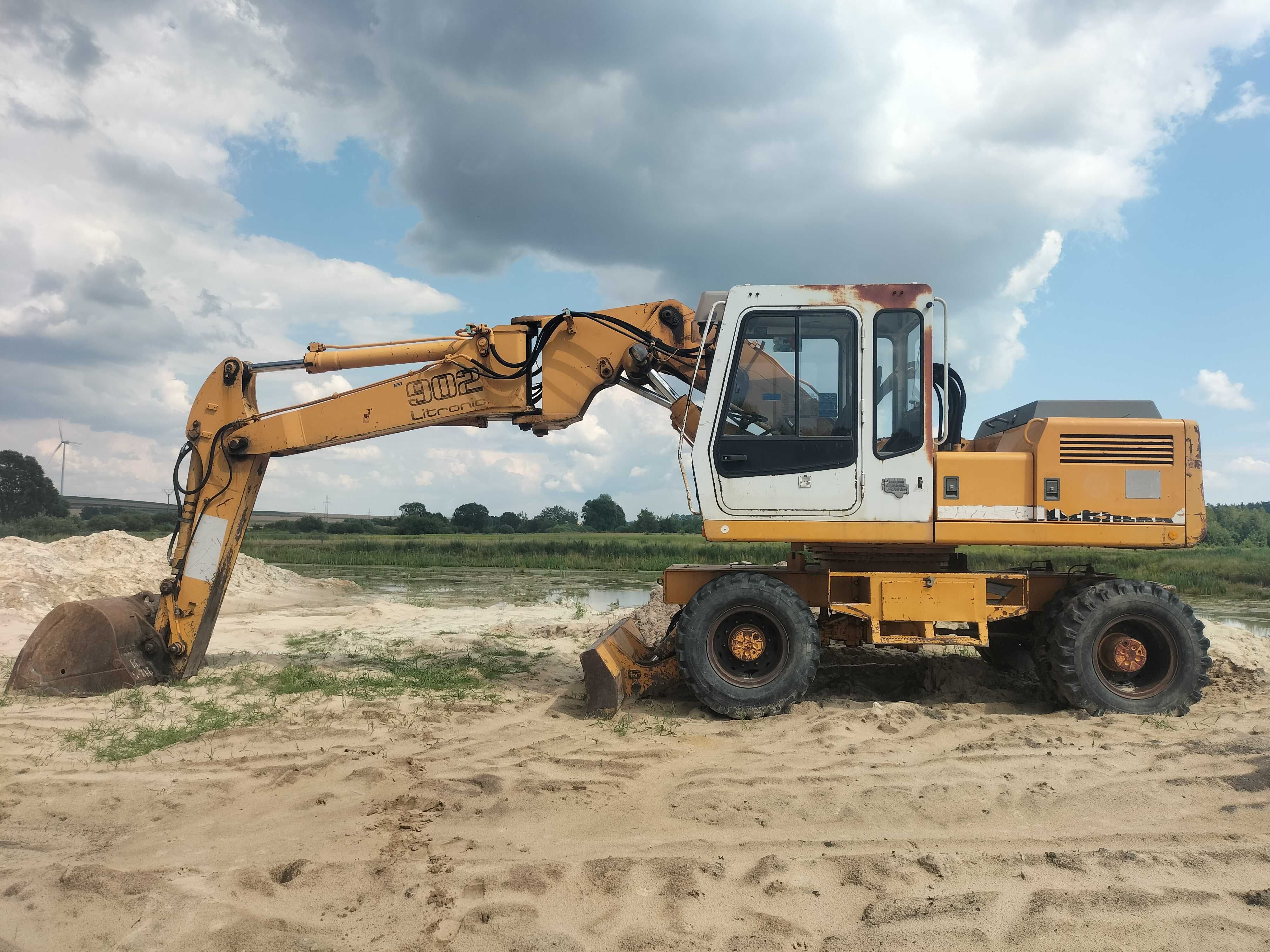 Koparka kołowa Liebherr A902
