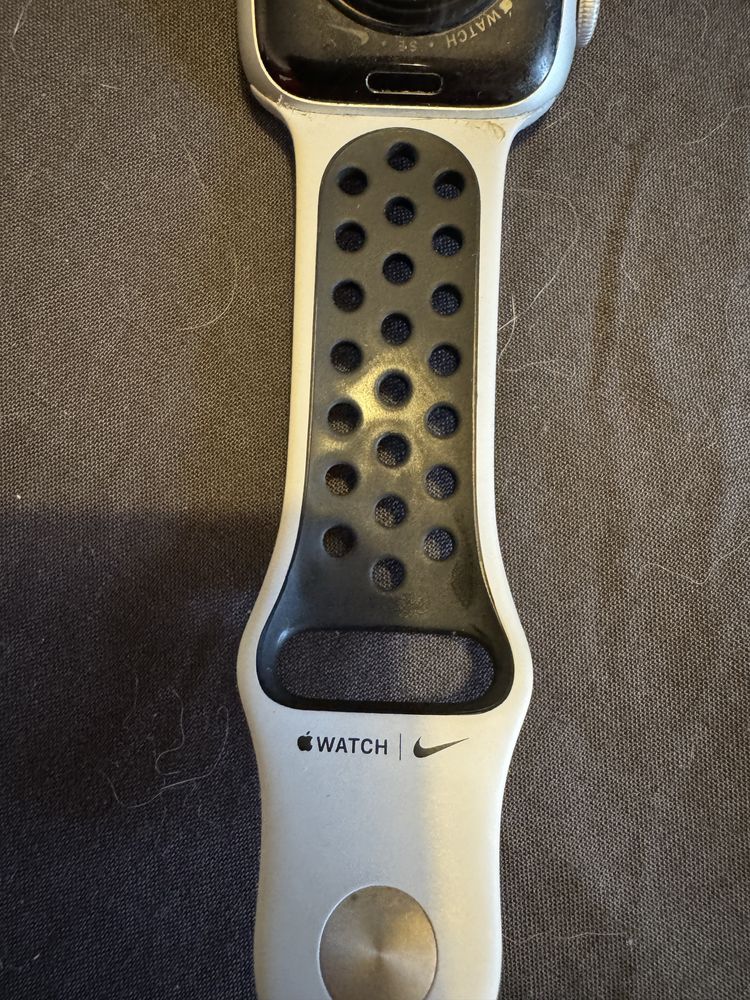 Apple watch SE 44mm edição Nike
