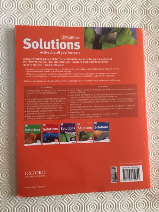 Solutions Upper-Intermediate Student’s Book + Workbook