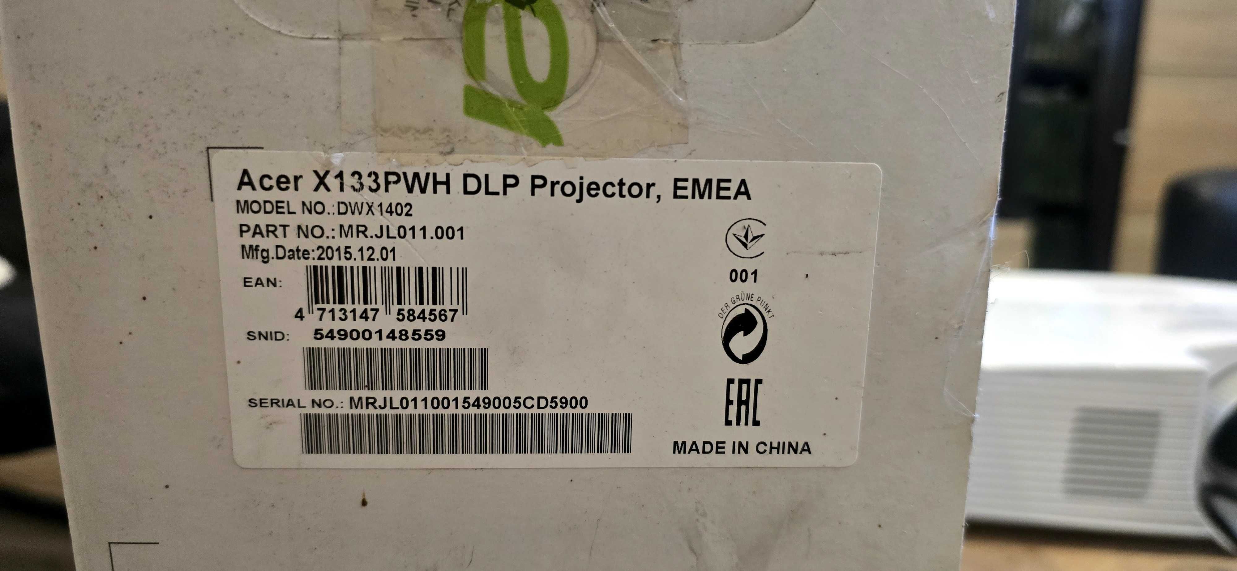 Projektor Acer X133 PWH DLP