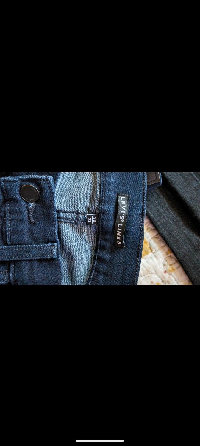 2 pares calças Levis