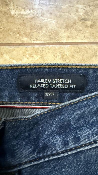 Джинсы Тommy новые 2200 гр.