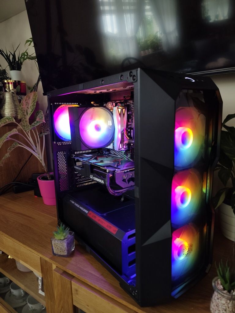 Komputer Gamingowy R5 5600 / GTX 1070Ti / 16GB RGB / 512GB SSD