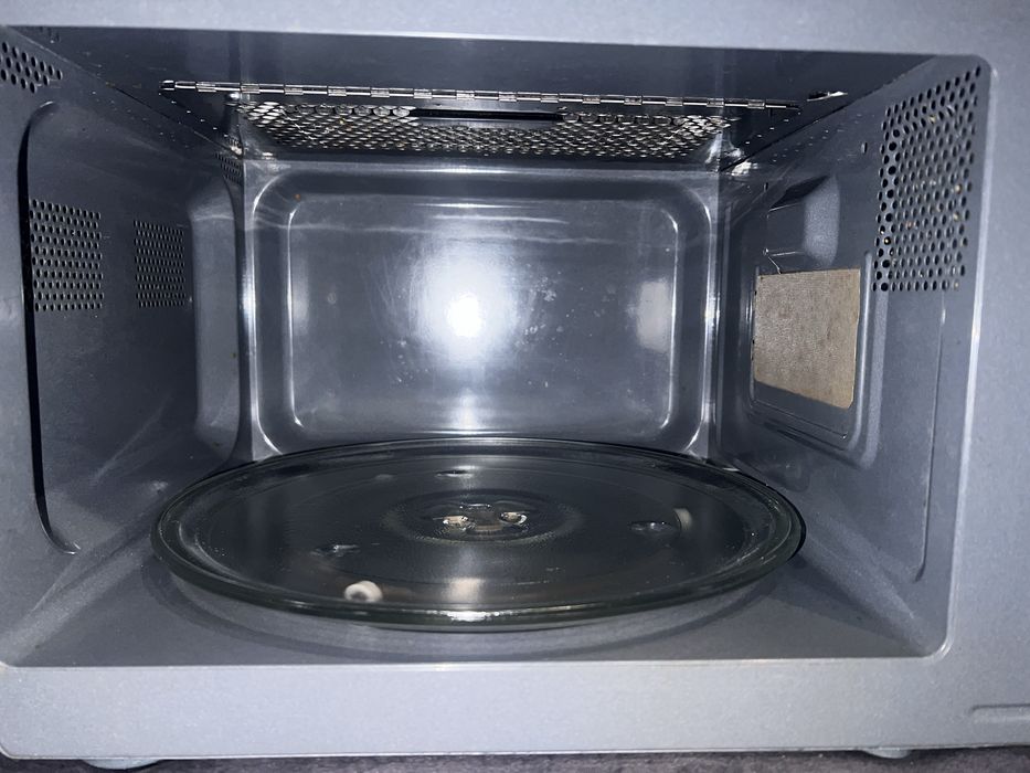 Мікрохвильова піч Gorenje MO20A4X микроволновка