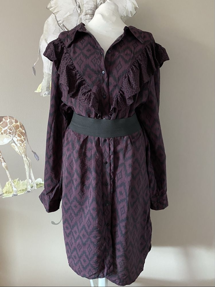 Sukienka z wiskozy koszulowa plus size 54 marka ZIZZI