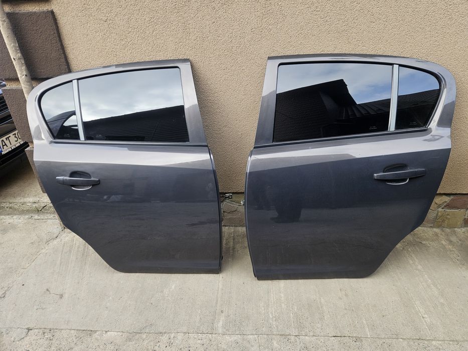 Двері Опель Корса Д Opel Corsa D Двери Дверь Дверка перед зад ліва