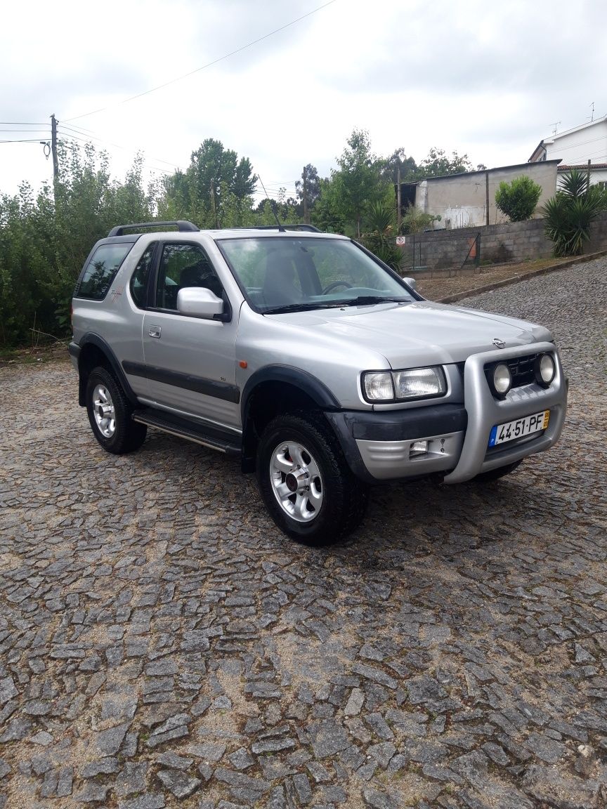 Opel frontera 2.2 dti
