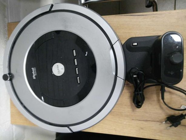Не рабочий робот пылесос Irobot Roomba 886 на запчасти