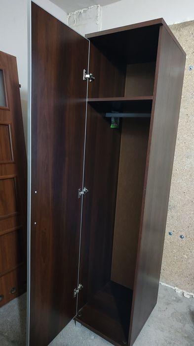 Sprzedam szafke słupek bodzio 45 szer, 192 wys.