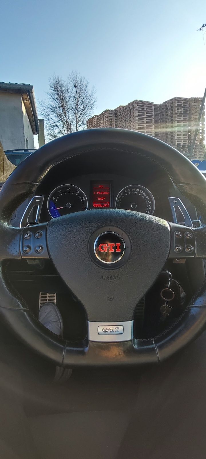 VW Golf 5 GTI swap tuning
