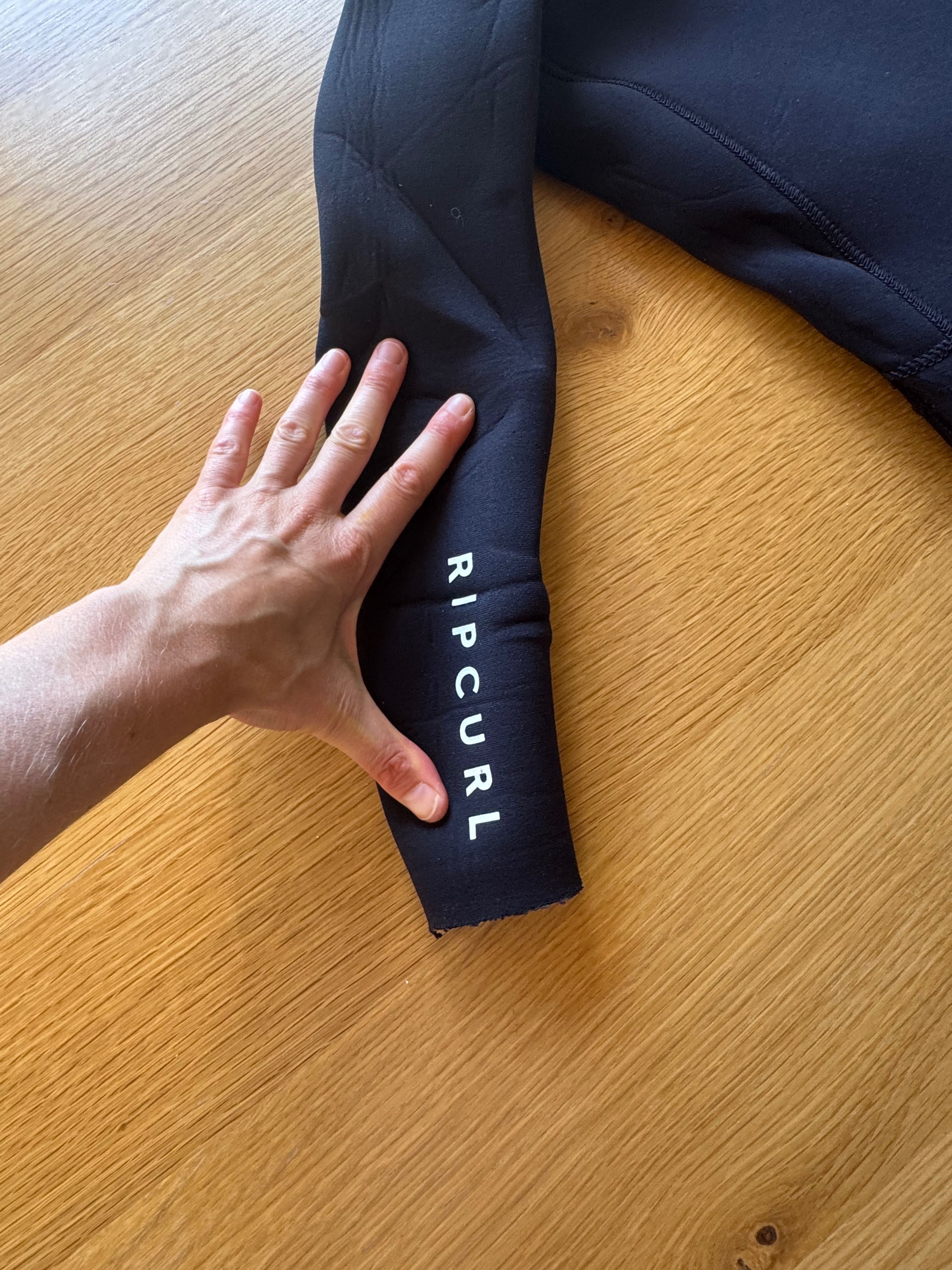 Prancha de surf Mick Fanning - Hybrid 5,10 + um fato de Ripcurl
