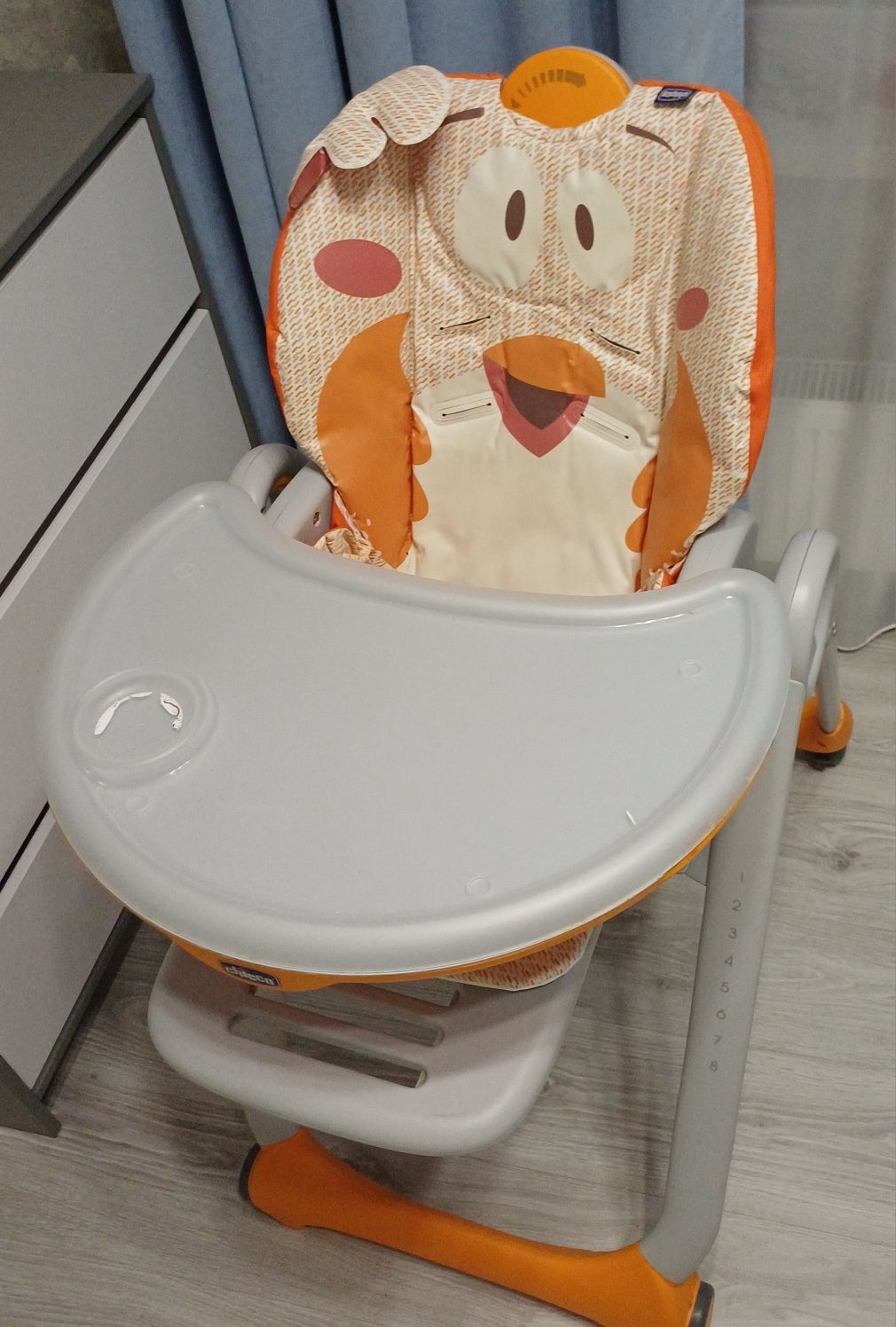 Стільчик для годування Polly 2 Start, 4-х колісний