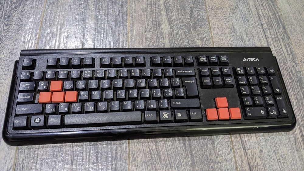 Клавіатура безпровідна,игровая клавиатура