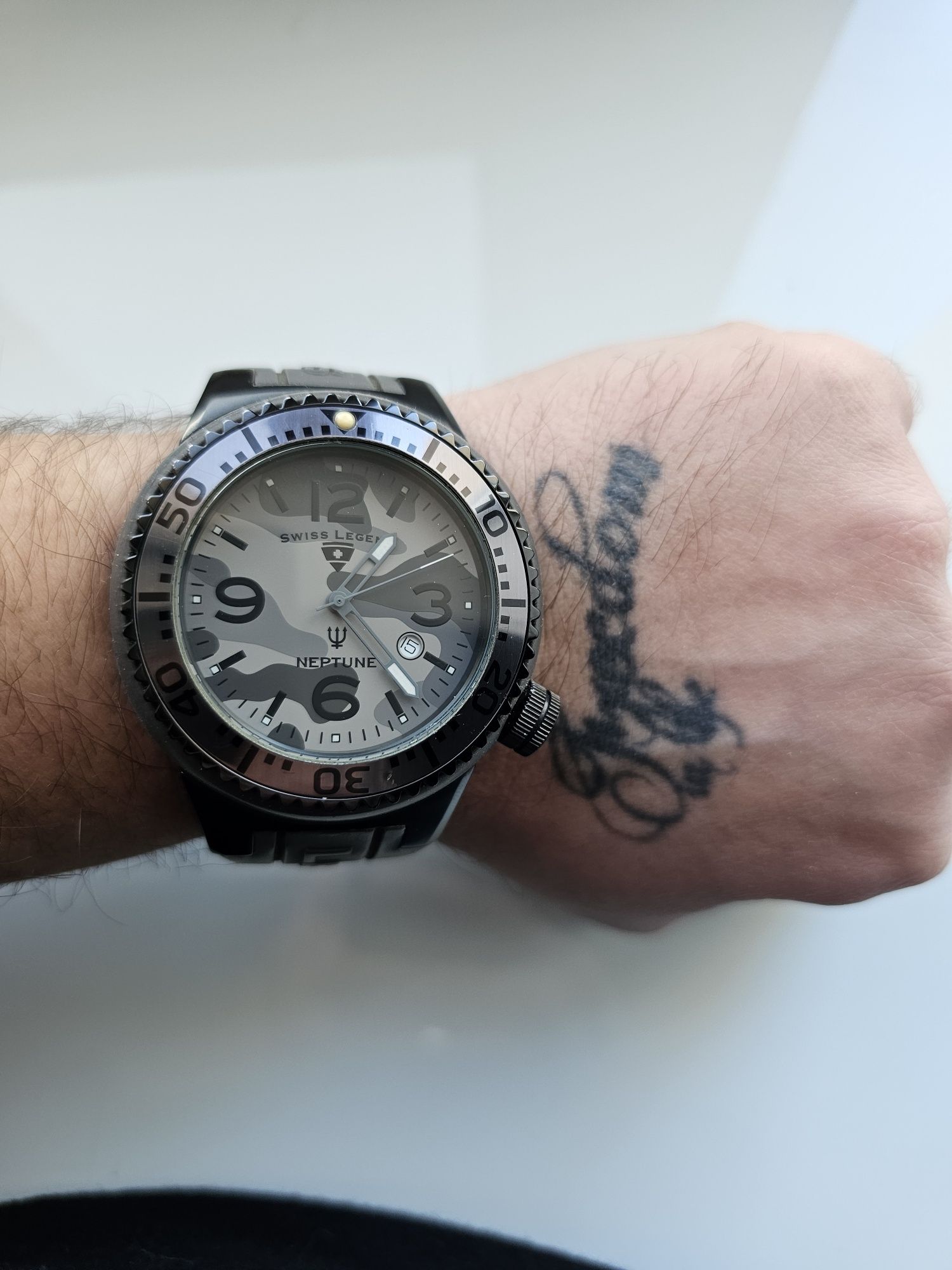 Годинник Swiss Legend Neptune.