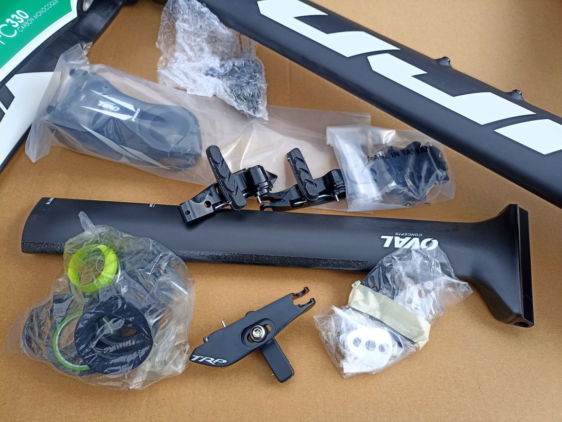 Nowa Rama Aero  Czasowa  Fuji Norcom Frame set + hamulce Widelec karbo