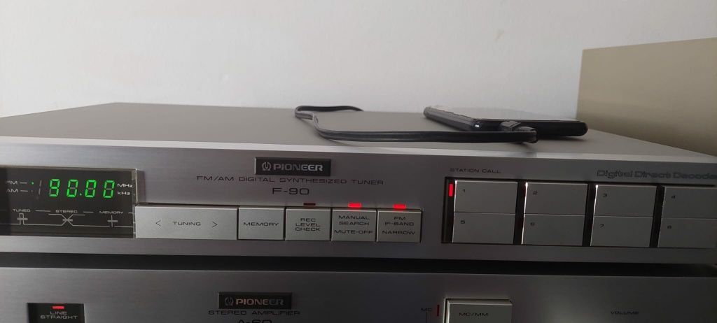 Amplificador e Rádio Pioneer