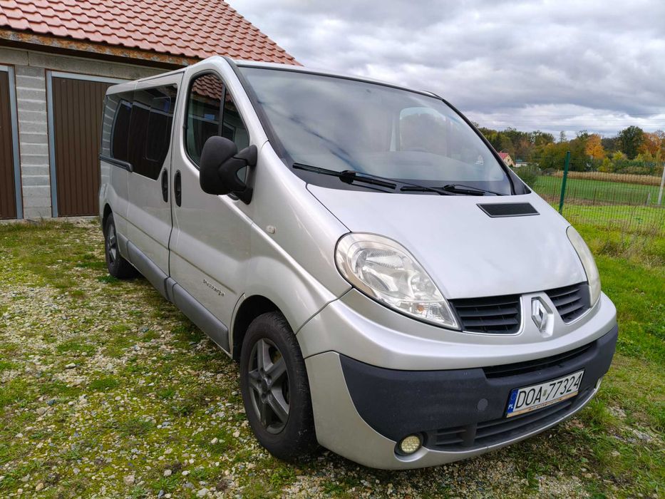 Renault Trafic Passenger 2.0 dCi 115KM Long