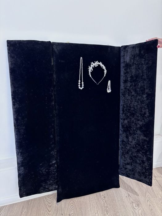 Стенд - підставка для прикрас