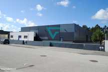 Armazém Industrial c/ 1600 m2 de área coberta - Guia