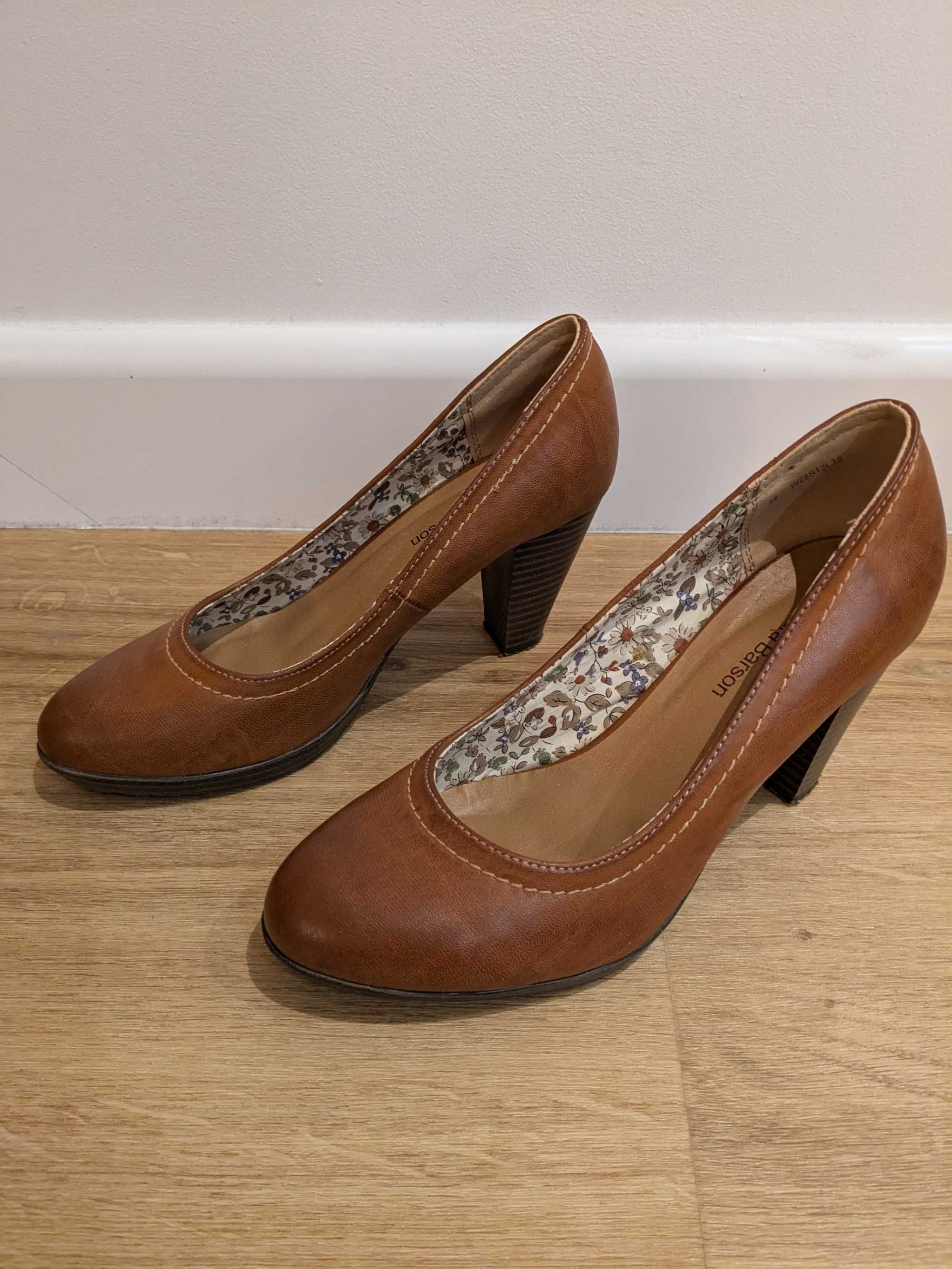 buty clara barson, obcas, brązowe