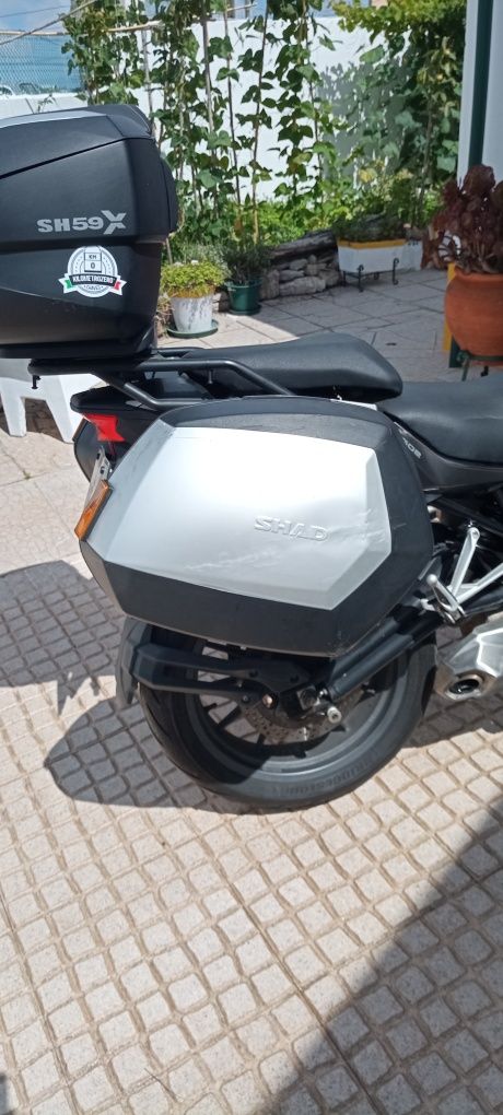 Vendo Benelli trk 502