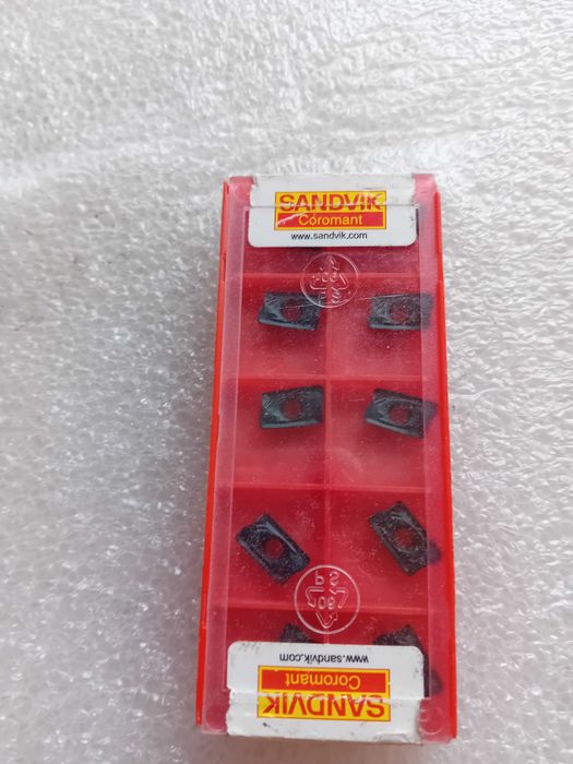 Caixa de 10 pastilhas para fresadora  R390-11 T3