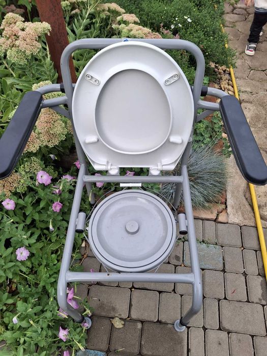 Продам Стул-туалет