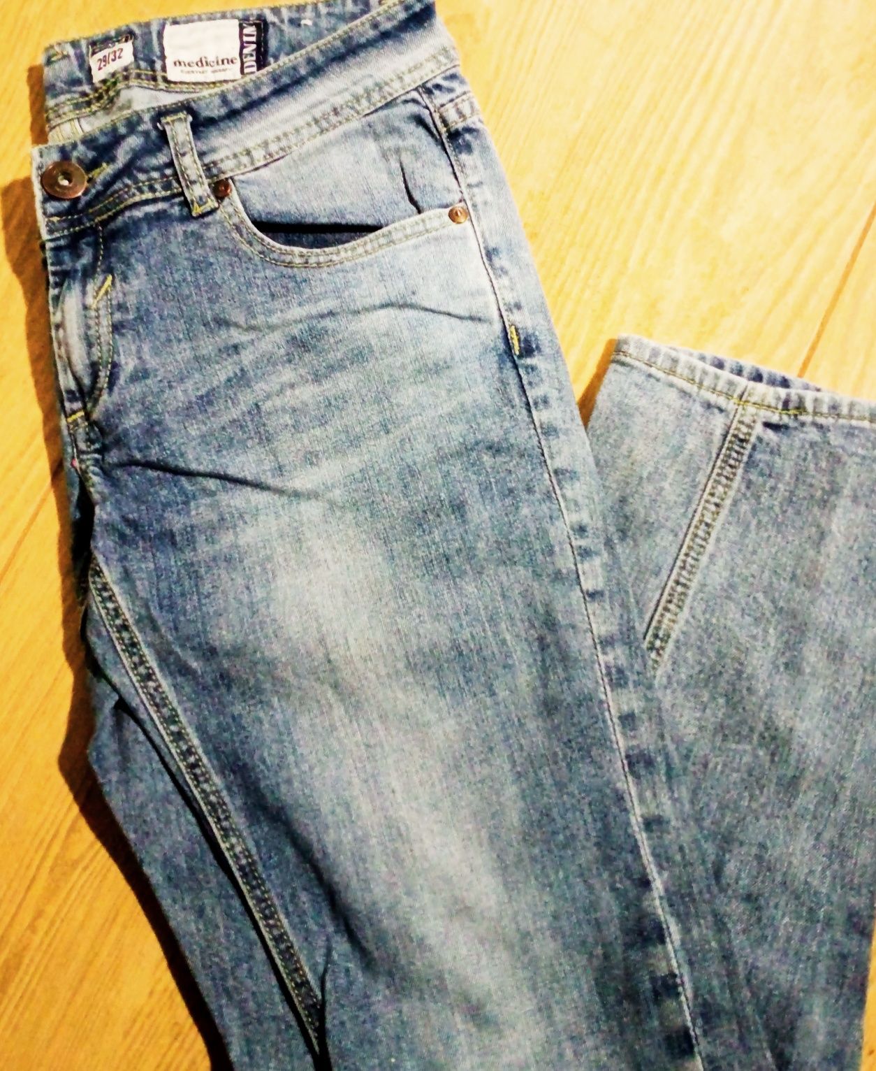 Denim jeans spodnie w rozmiarze 29/32