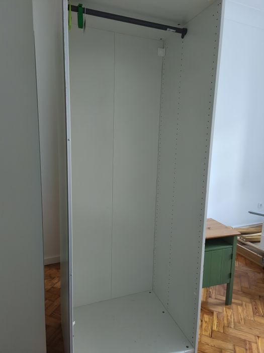 Armário Ikea (excelente) - para desocupar